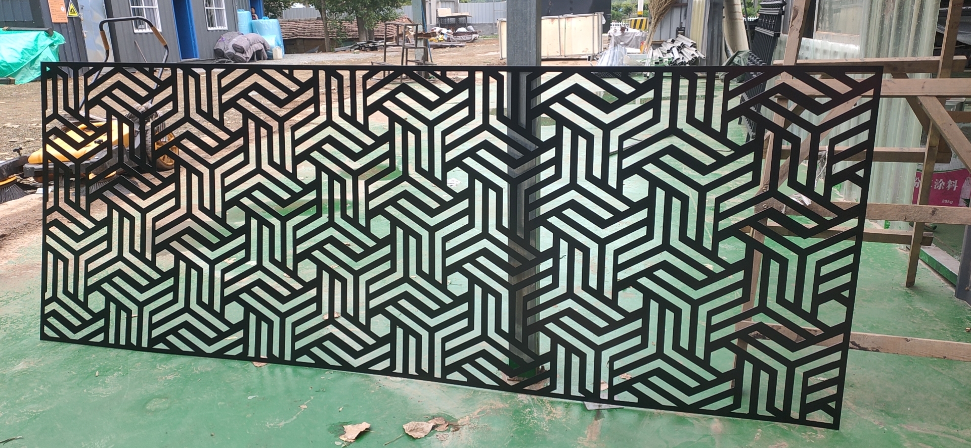 Custom Aluminum fence through-carved work fence slat privacy fence garden fence