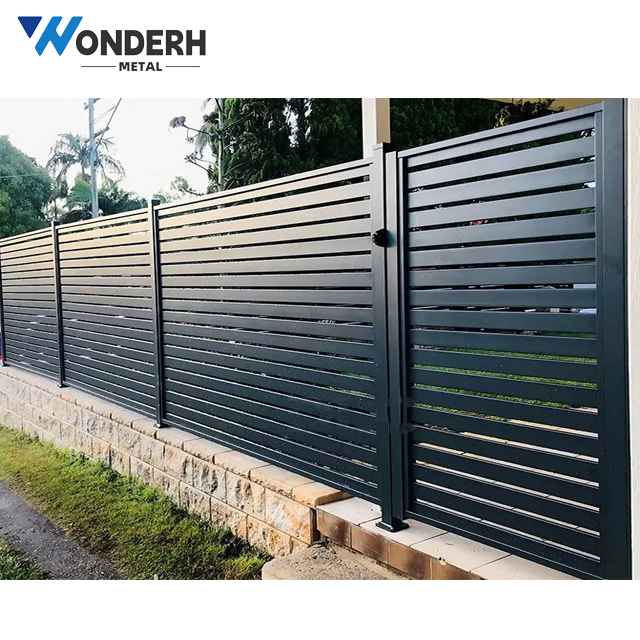 High Quality Fence Supplier Black Modern Panel Aluminum Garden Fence